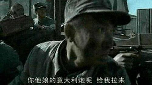 二营长抢瓜吃视频,一场欢乐的军营生活瞬间